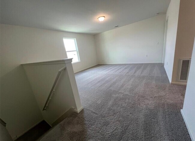 Building Photo - 1005 Wild Enclave Ln