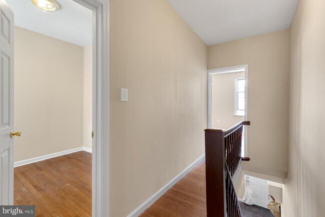 Building Photo - 1842 McKean St