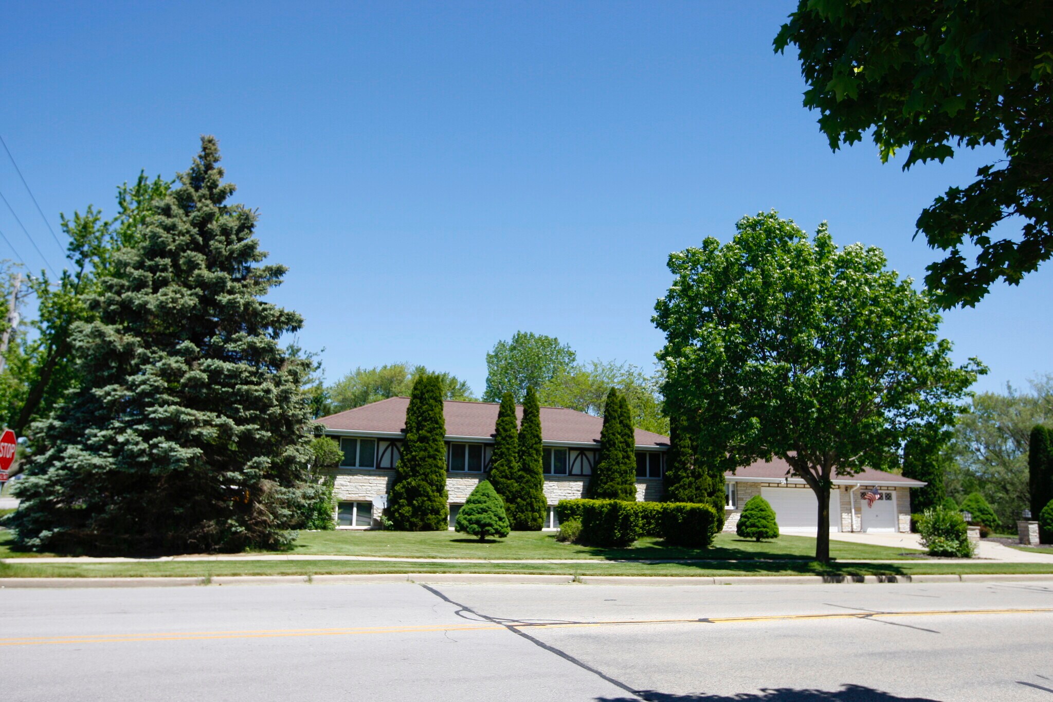 Building Photo - 538 Cottonwood Ave