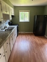 Building Photo - 3344 Buell St