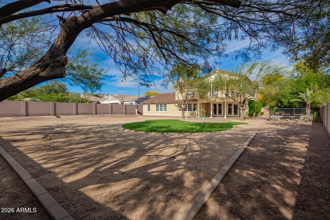 Building Photo - 20927 W Main St