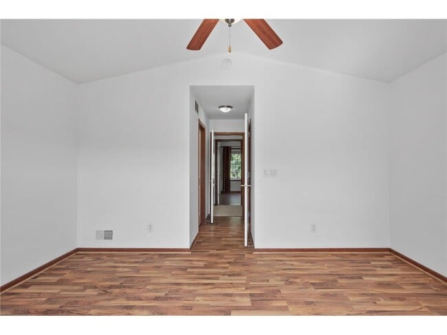 Building Photo - 2102 Cedar Grove Trail