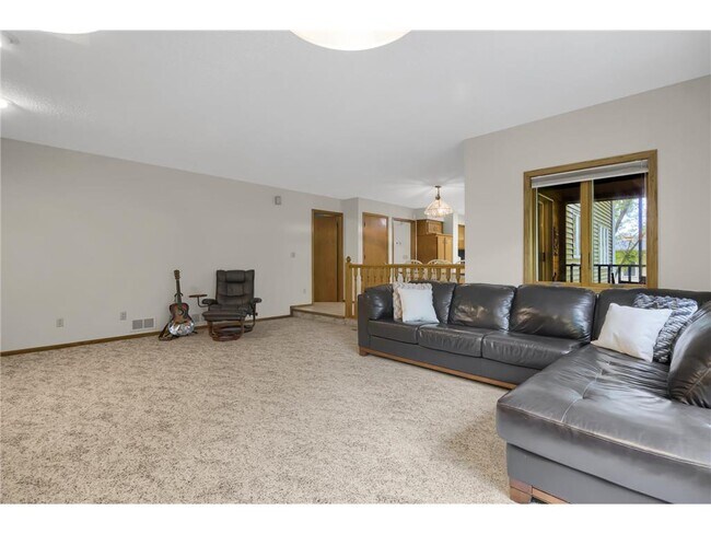 Building Photo - 3759 Greensboro Dr