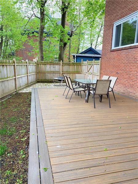 Building Photo - 307 Roup Ave