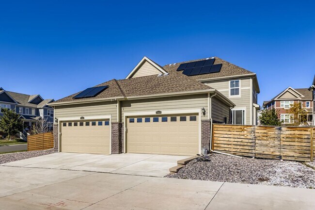 Building Photo - Spacious 2-Bedroom Home with Loft and Garage in Broomfield! Thanksgiving special - 1/2 off first ...