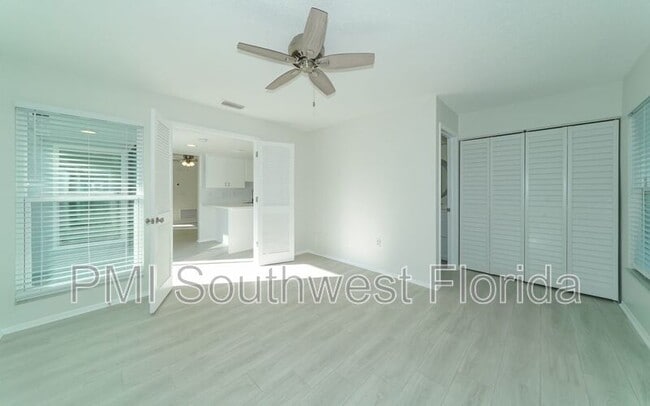 Building Photo - 2137 Couver Dr