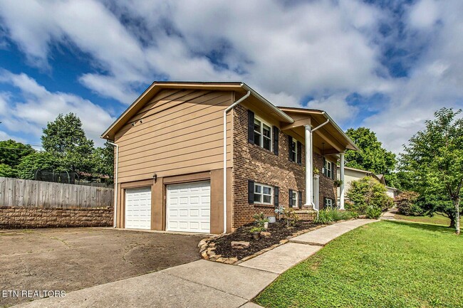 Building Photo - 7753 Cranley Rd