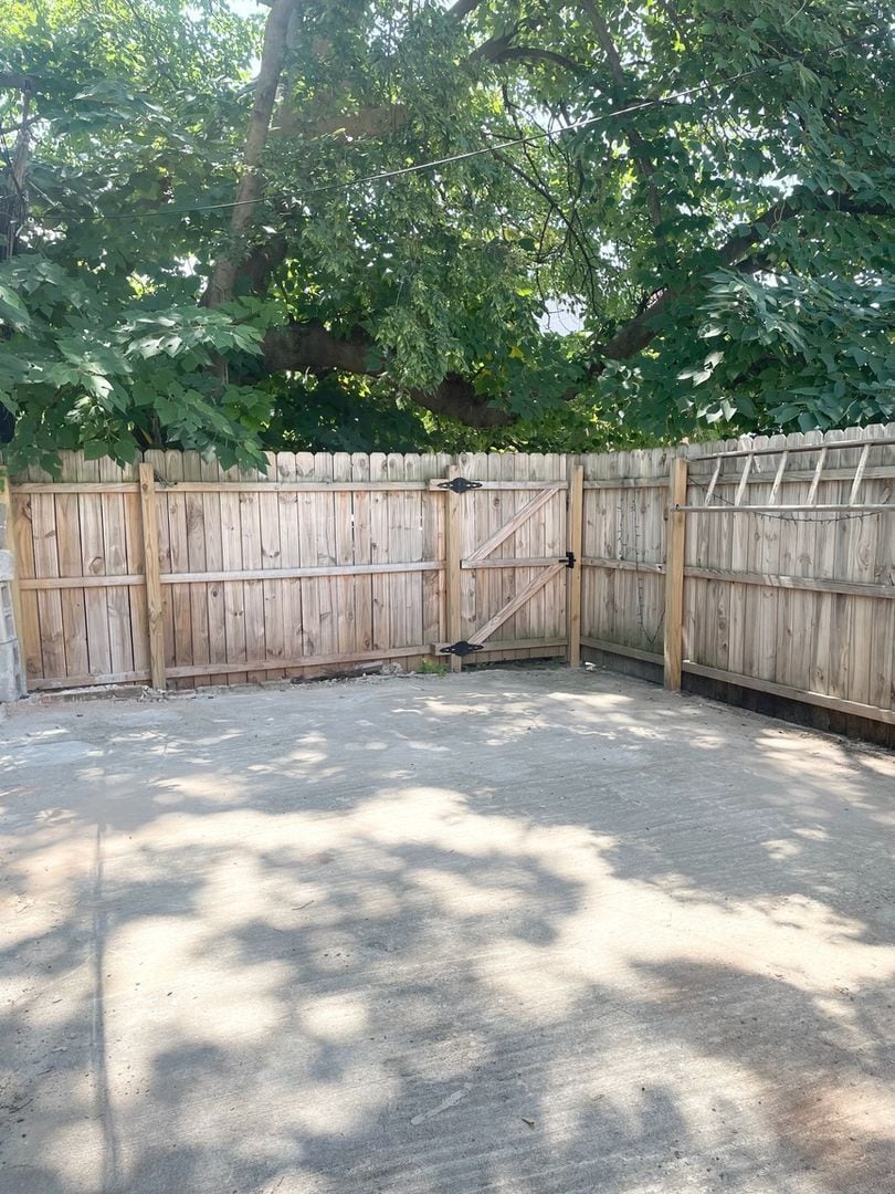 Building Photo - 3942 Wallace St