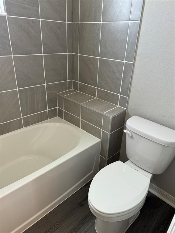 Building Photo - 1008 Aruba Ave