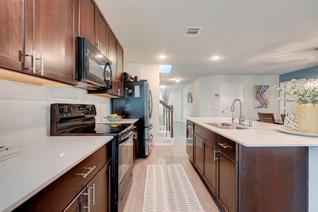 Building Photo - 23322 Dovetail Colony Ct