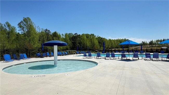 Building Photo - 61 Biltmore Pl