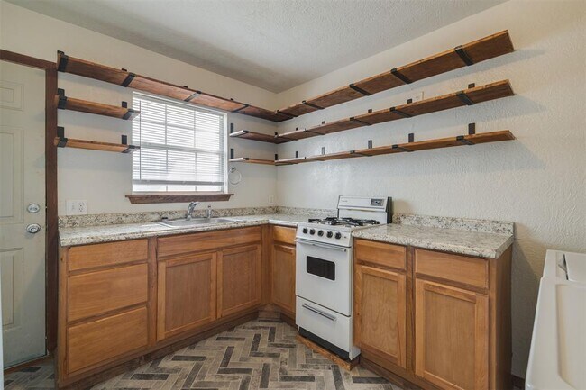 Building Photo - 1133 Stubbeman Ave