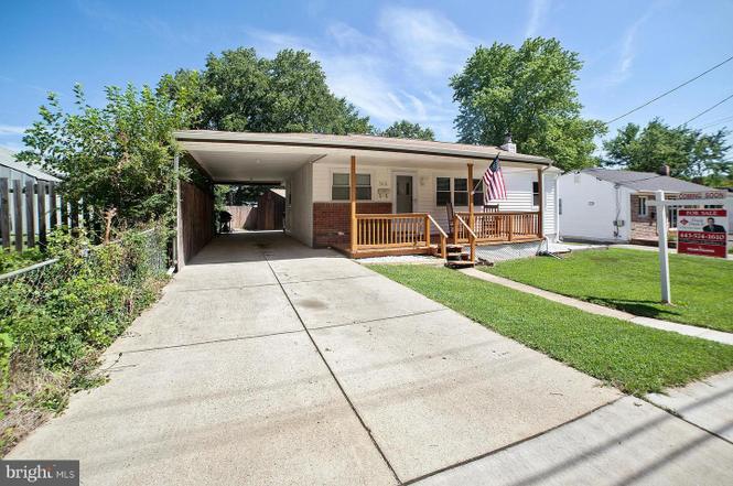 Building Photo - 5112 Hollywood Rd