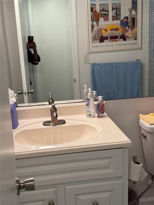 Building Photo - 8280 Sunrise Lakes Blvd