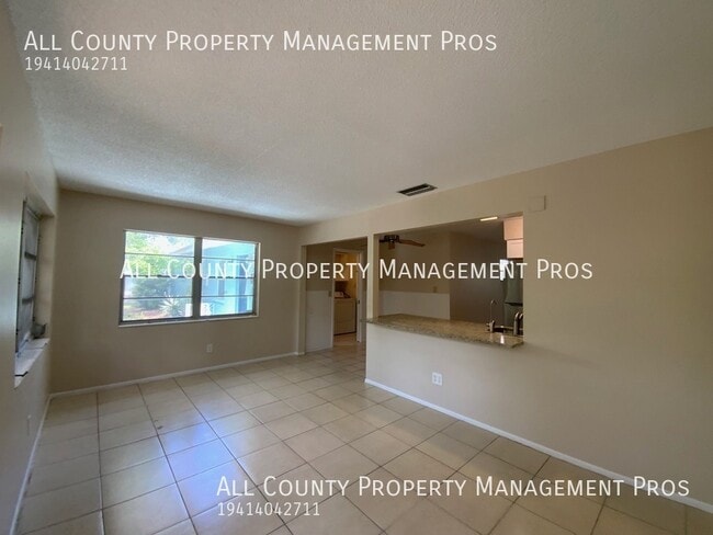 Building Photo - 3150 Jennings Dr