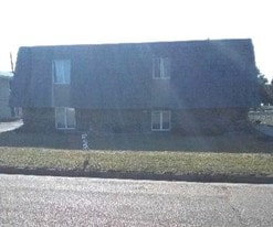 Building Photo - 3301 S Jefferson Ave