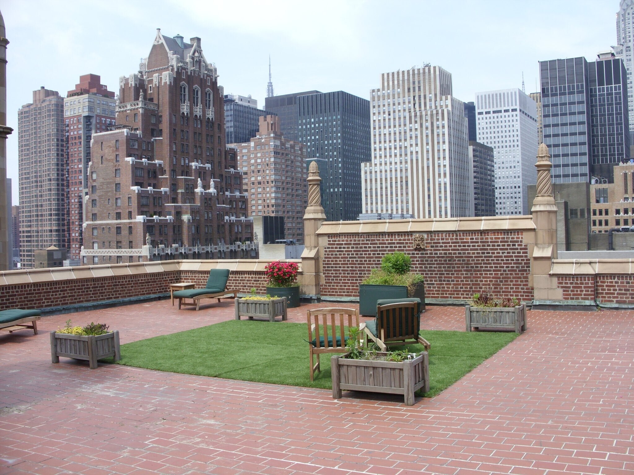 Building Photo - 45 Tudor City Pl