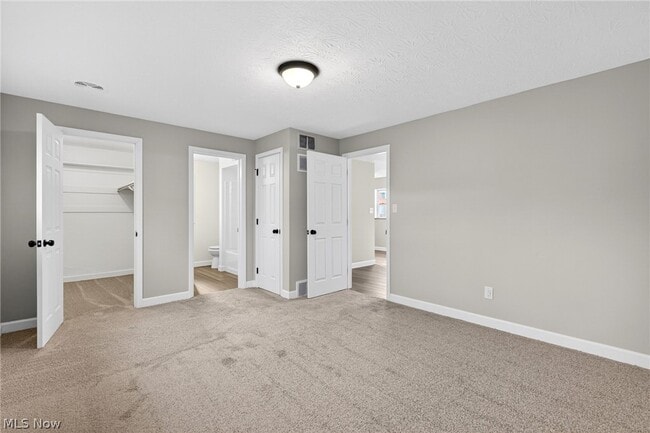 Building Photo - 211 Buffington Rd