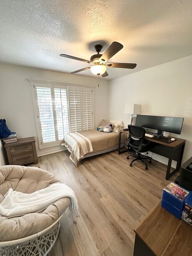 Building Photo - Gorgeous Home For Rent Available July 10th.