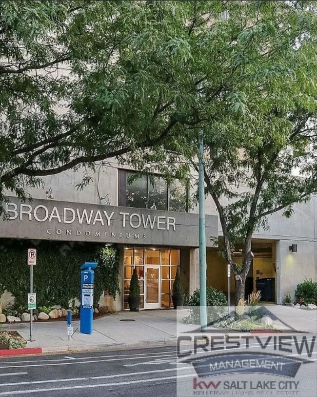 Building Photo - Broadway Condo