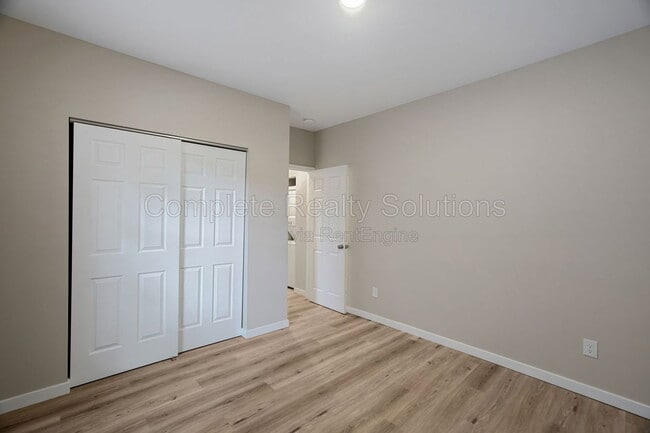 Building Photo - 3140 Magnolia Ave