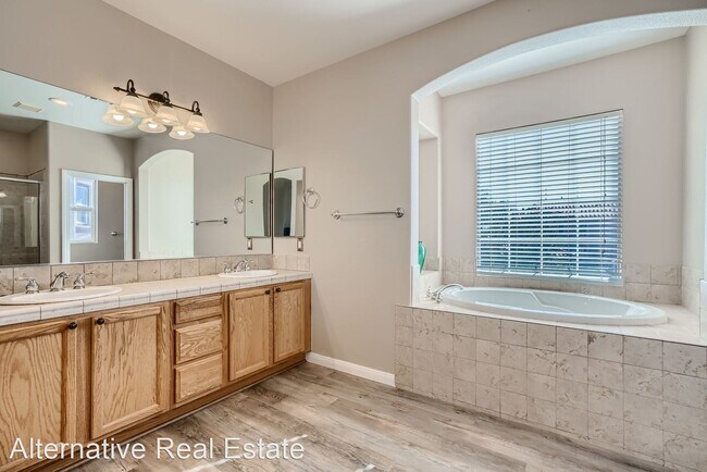 Building Photo - 5 br, 4 bath House - 10016 Sharp Ridge Avenue