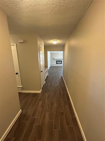 Building Photo - 1007 Almond Ct