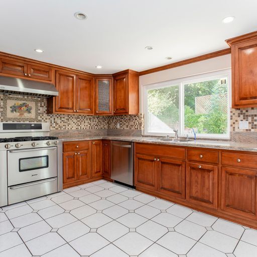 Building Photo - 3125 Emerald Isle Dr