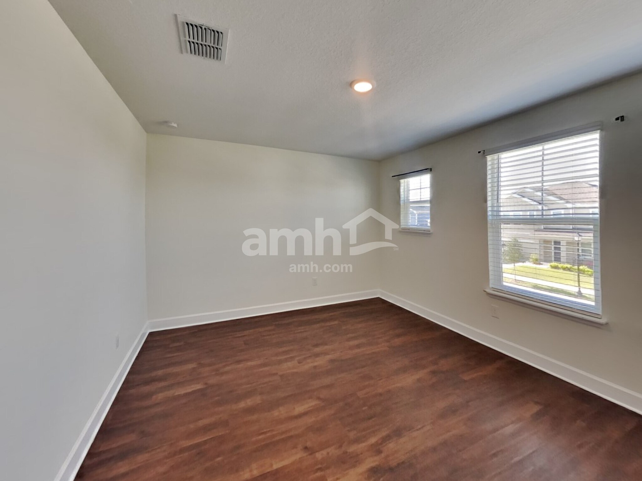 Building Photo - 33923 Night Lily Dr