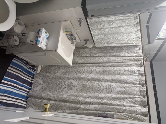 Building Photo - 1336 K St