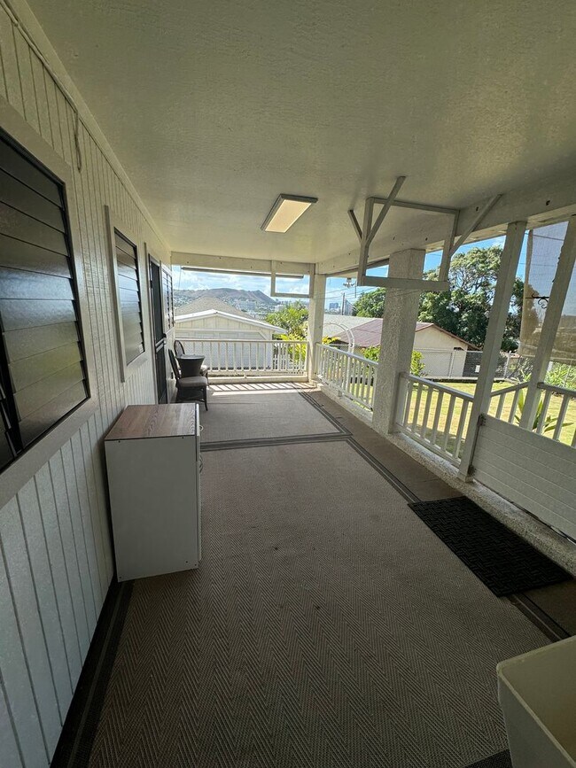 Building Photo - **1 Bedroom, 1 Bathroom Apartment for Rent...