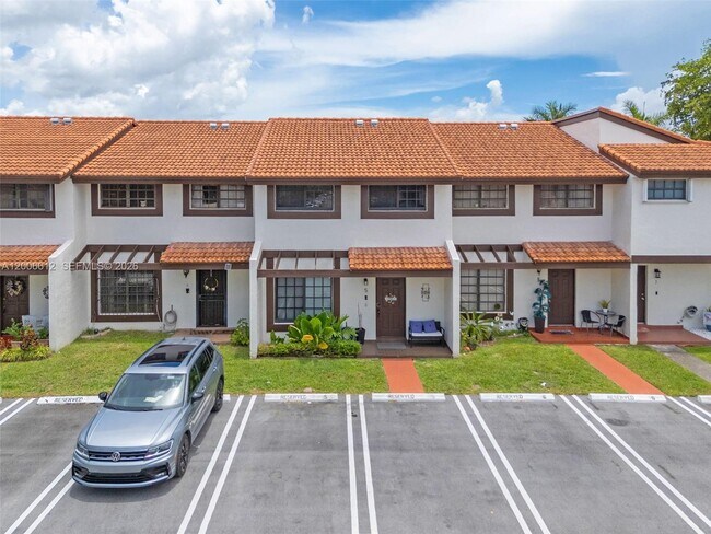 Building Photo - 5725 SW 132nd Ct