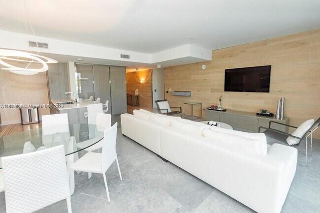 Building Photo - 350 Ocean Dr