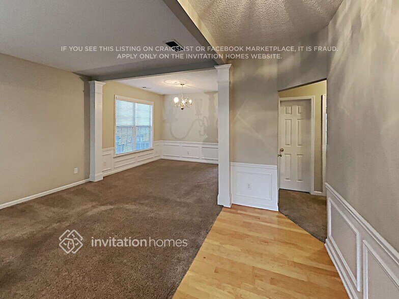 Building Photo - 172 Wallnut Hall Cir