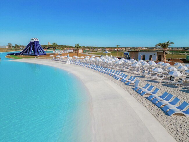 Building Photo - Elevated Living in Sundera at River Ranch | 4 Weeks Free