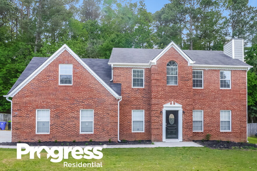 Primary Photo - 220 Chesterfield Ct