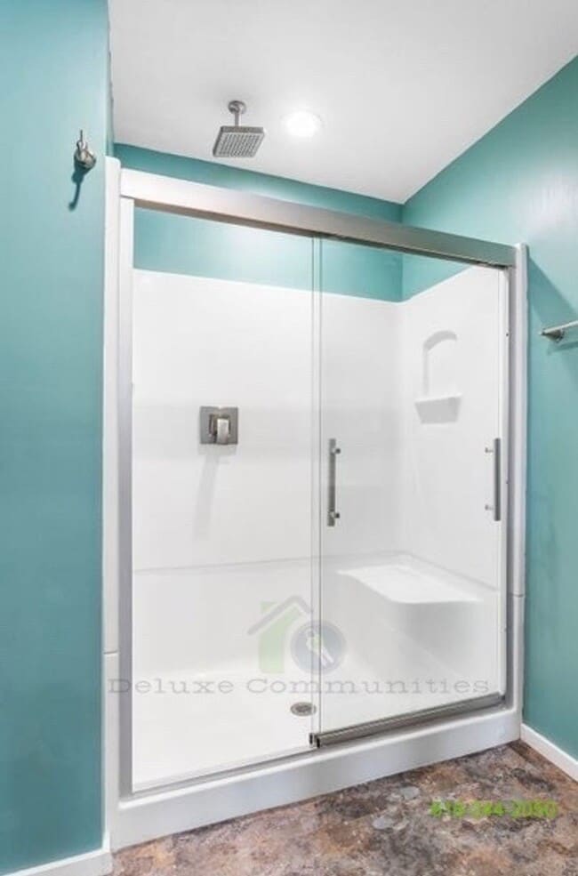 Building Photo - Zeeland Gem! Gorgeous 2 Bed/2 Bath Single-...