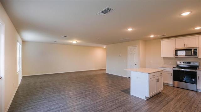 Building Photo - 472 Lake Erie Dr