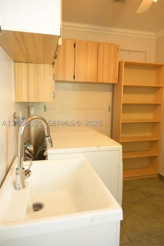Building Photo - 142 NW 98th St