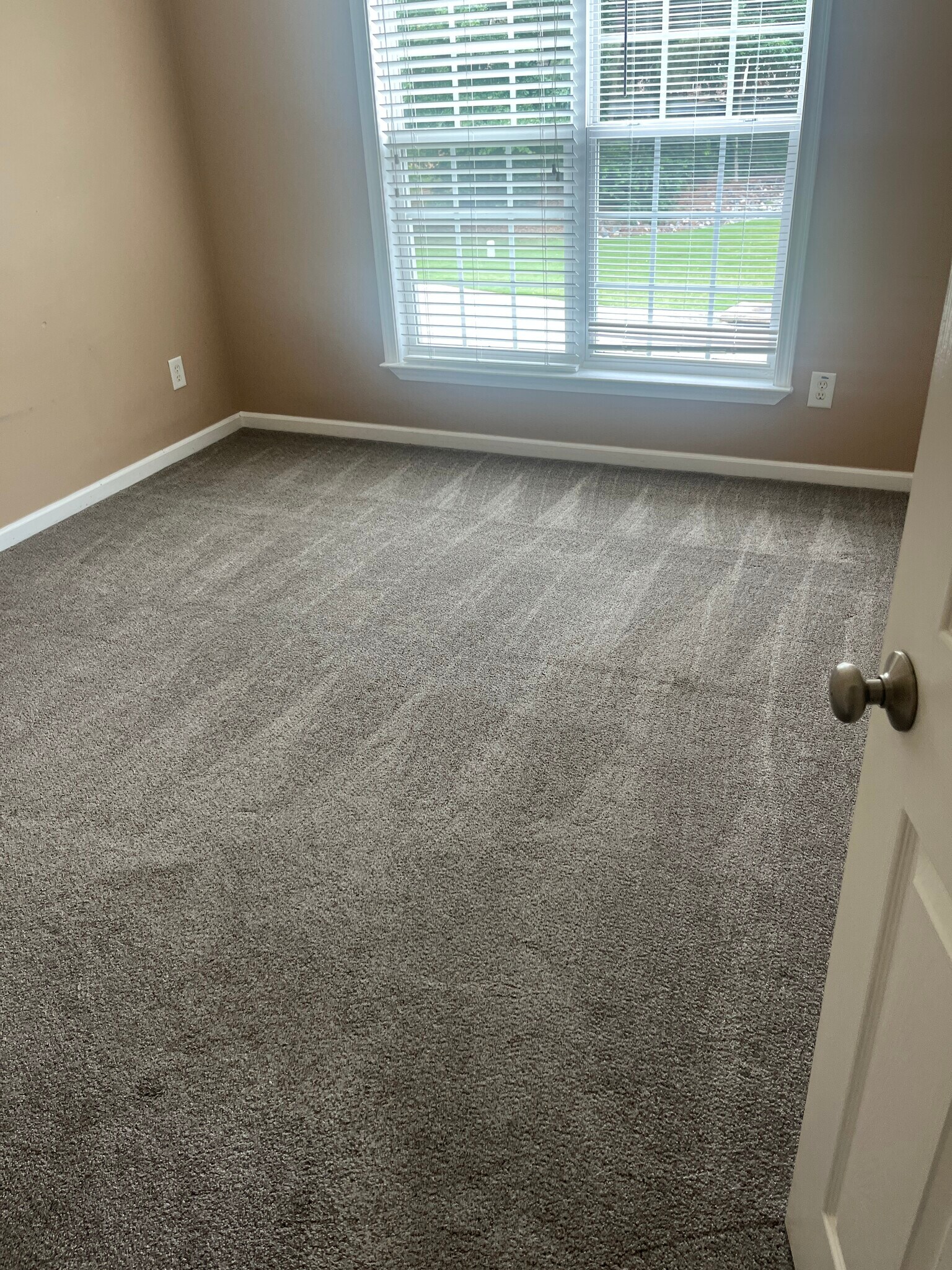 Building Photo - 2530 Sandown Ct