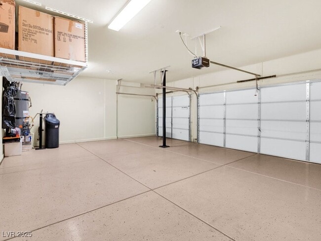 Building Photo - 6465 Grande River Ct