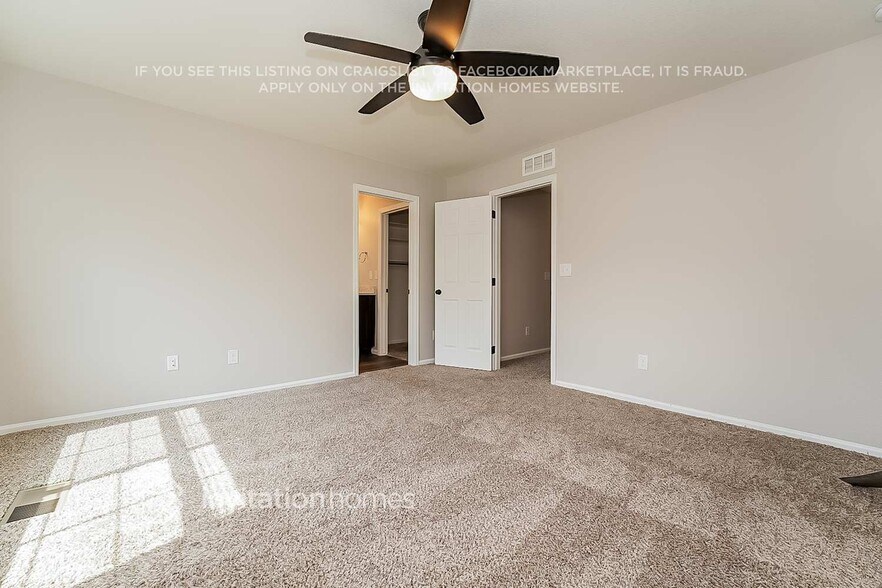 Building Photo - 26177 E Byers Pl