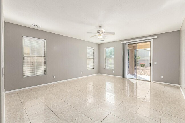 Building Photo - 4511 W T Ryan Ln