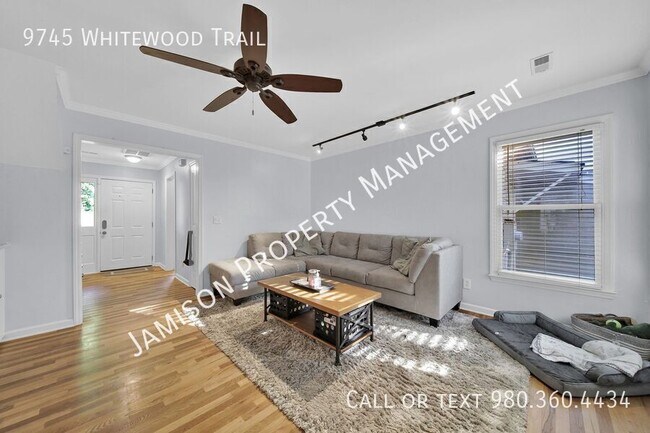 Building Photo - 9745 Whitewood Trail