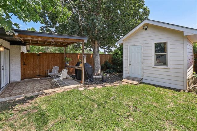 Building Photo - 2622 Briar Hill Dr