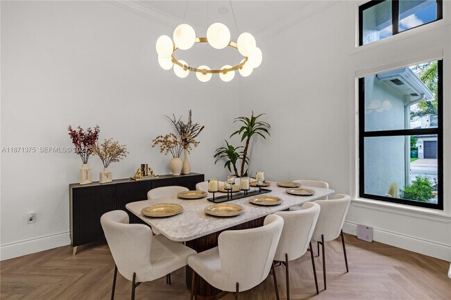 Building Photo - 5478 SW 189th Ave