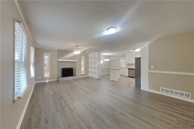 Building Photo - 5265 Concord Ridge Dr SW