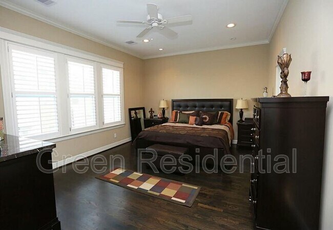 Building Photo - 1419 Beachton St