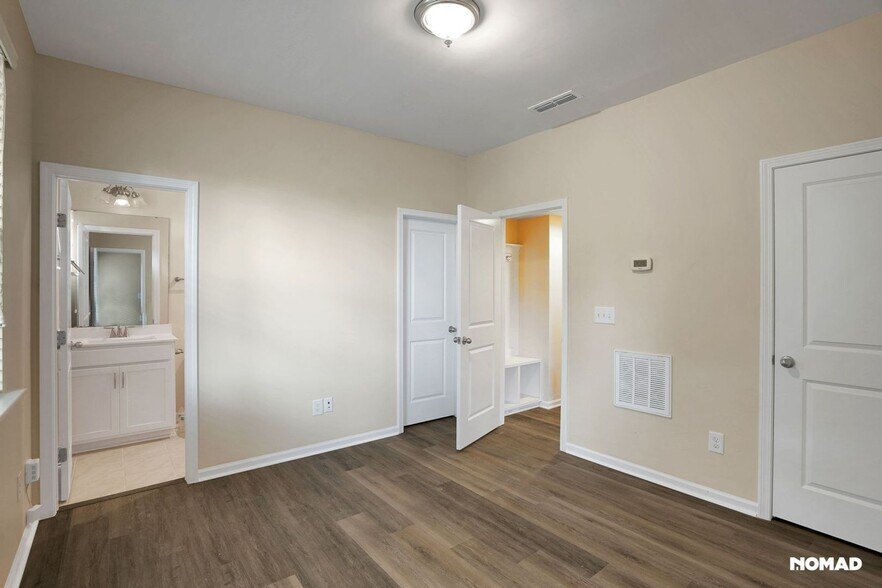 Building Photo - 2243 Chattering Lory Ln