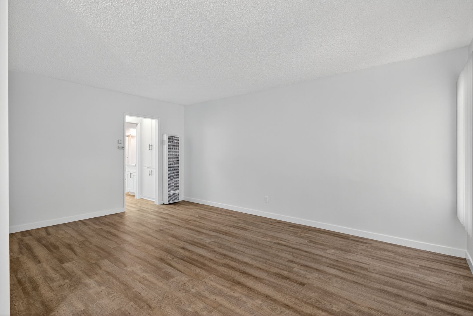 Building Photo - 1751 Cabrillo Ave